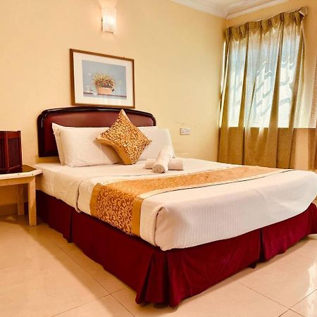 Carlton Hotel Seremban - Next To Terminal Bus Station エクステリア 写真